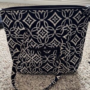 Vera Bradley small tote. Stylish Black and White Women's Bag